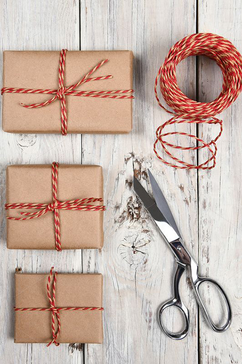 Best DIY gift wrapping ideas: Red twine