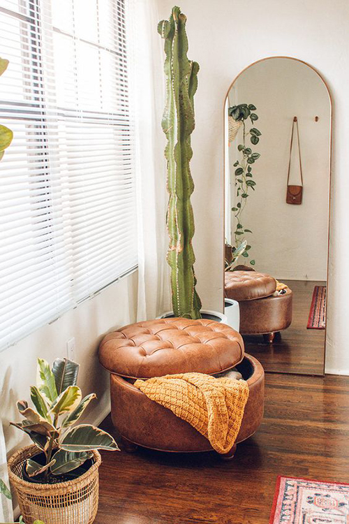 Cute small living room ideas: Storage ottoman