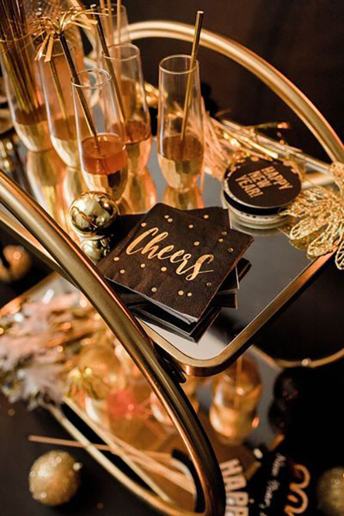 Epic New Year's Party Ideas: Gold and Black