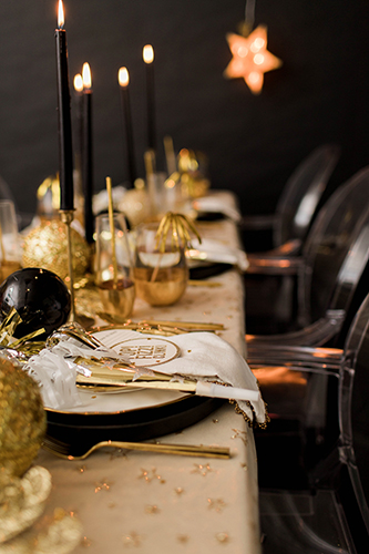 Epic New Year's Party Ideas: Gold and Black
